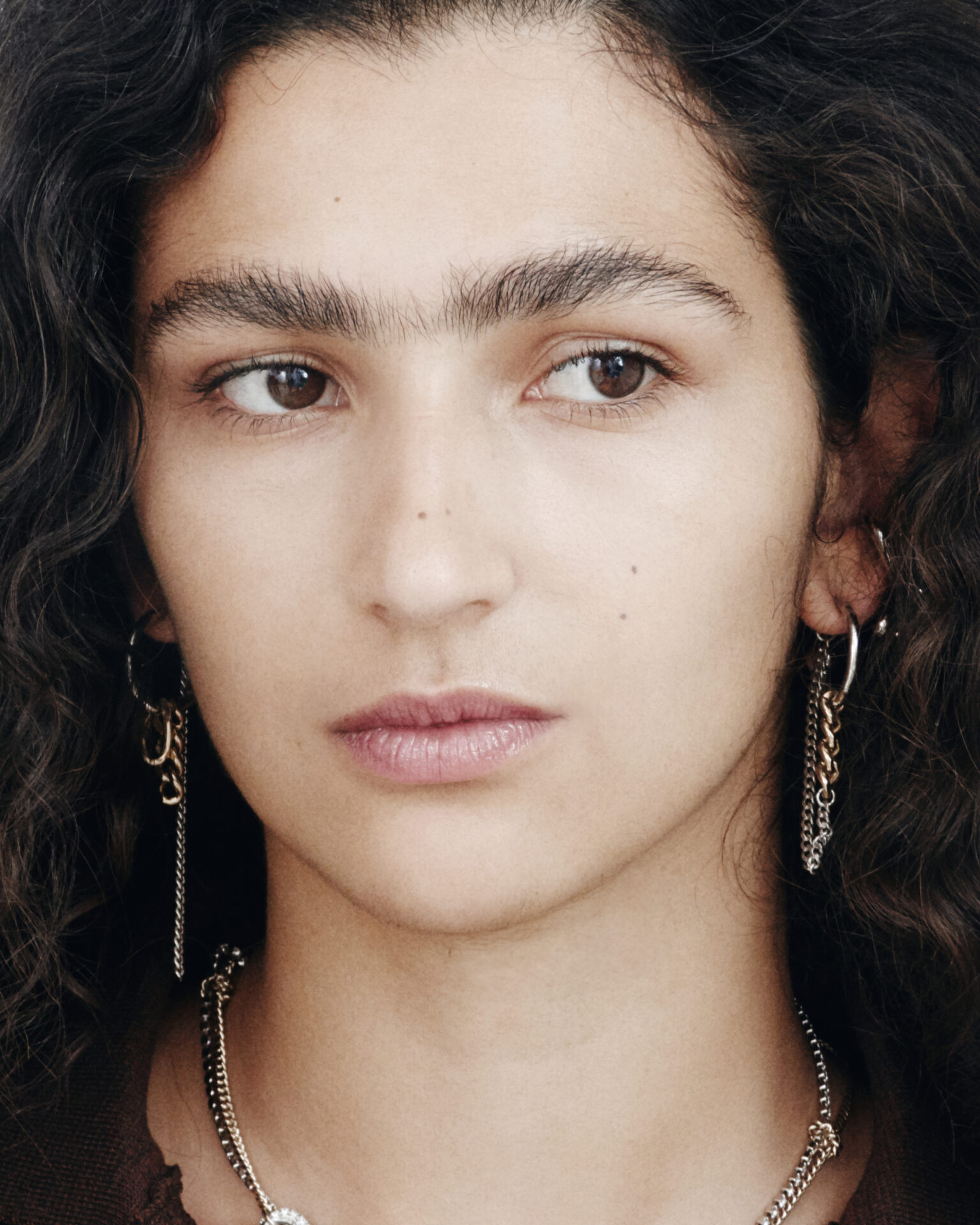 Justine Clenquet – Laura Pelissier - Image 2 of 15