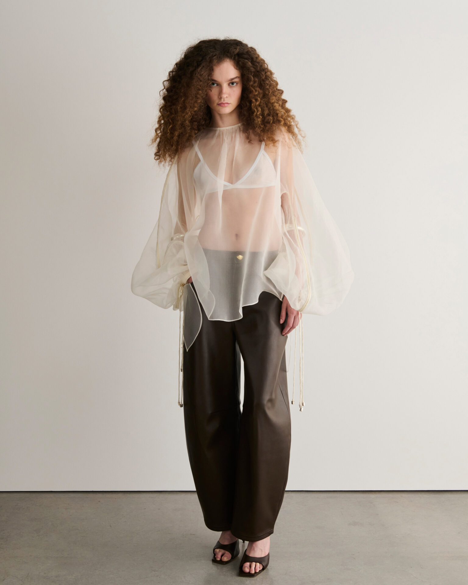 AJE - Image 72 of 80