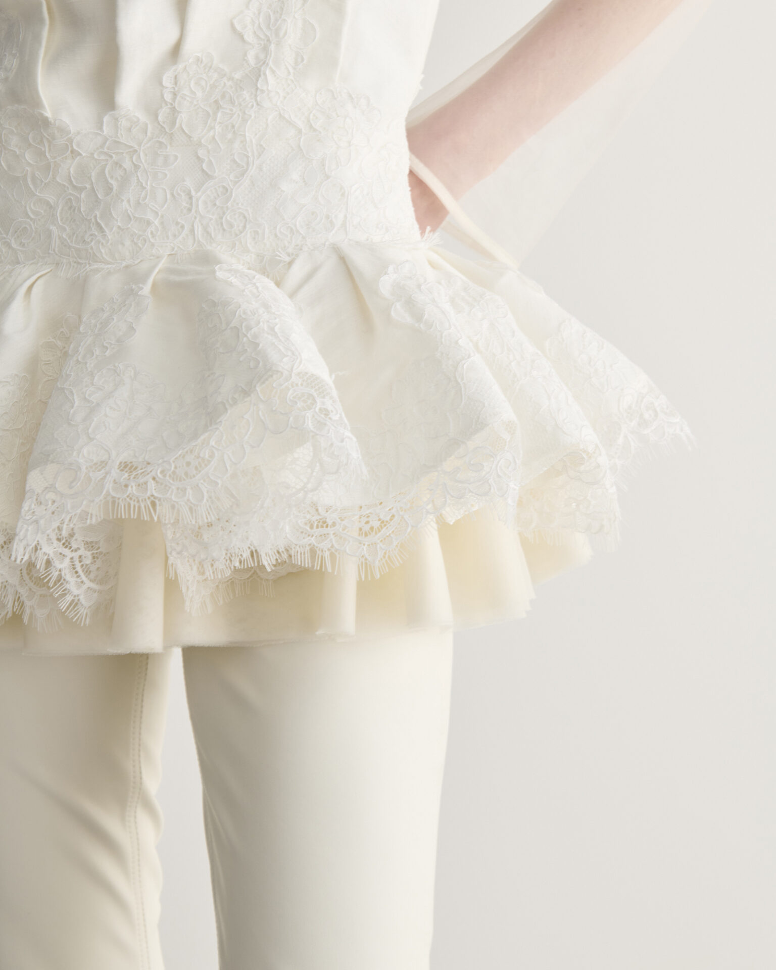 AJE - Image 47 of 80