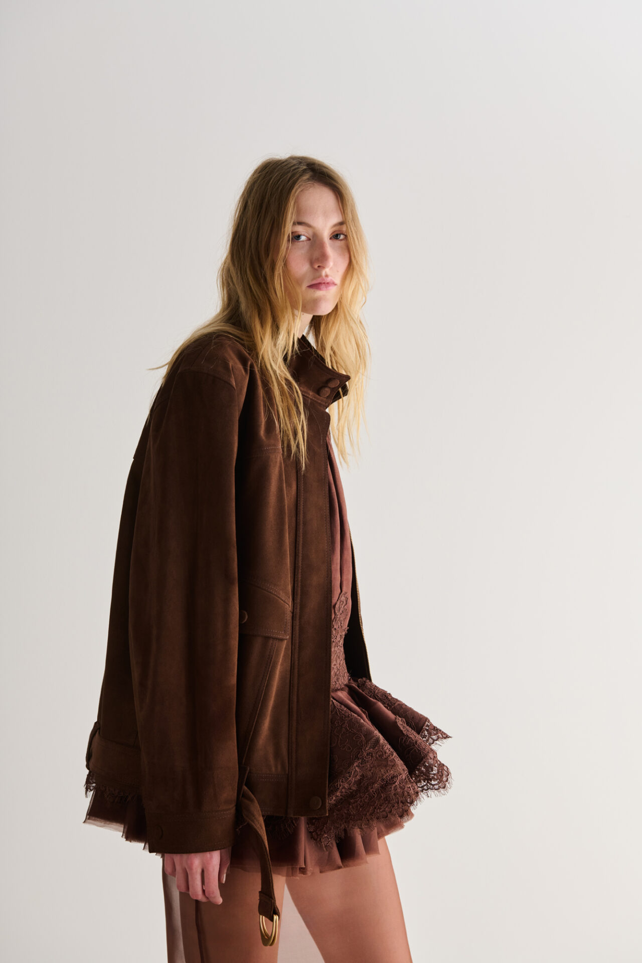 AJE - Image 32 of 80