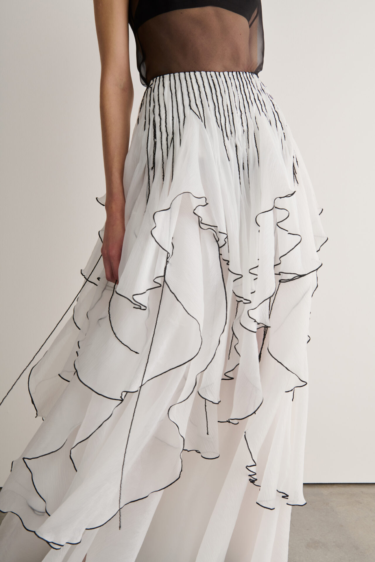 AJE - Image 15 of 80