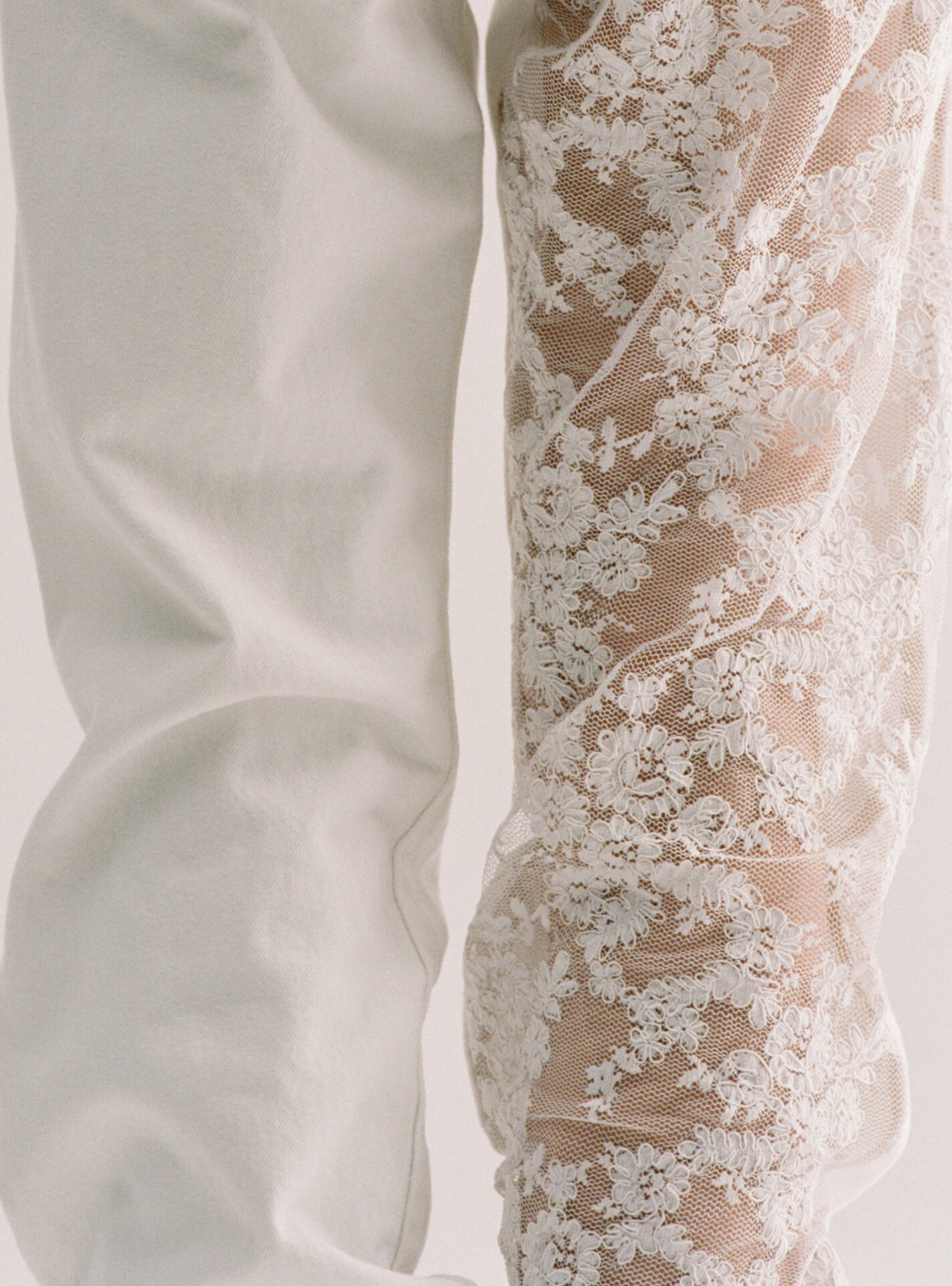 MNZ - Image 40 of 64