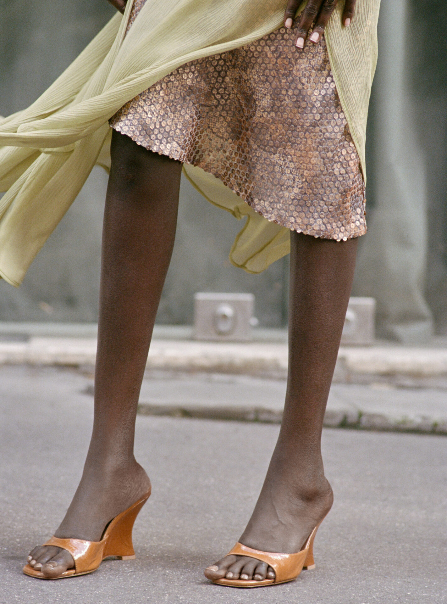 MNZ - Image 36 of 64