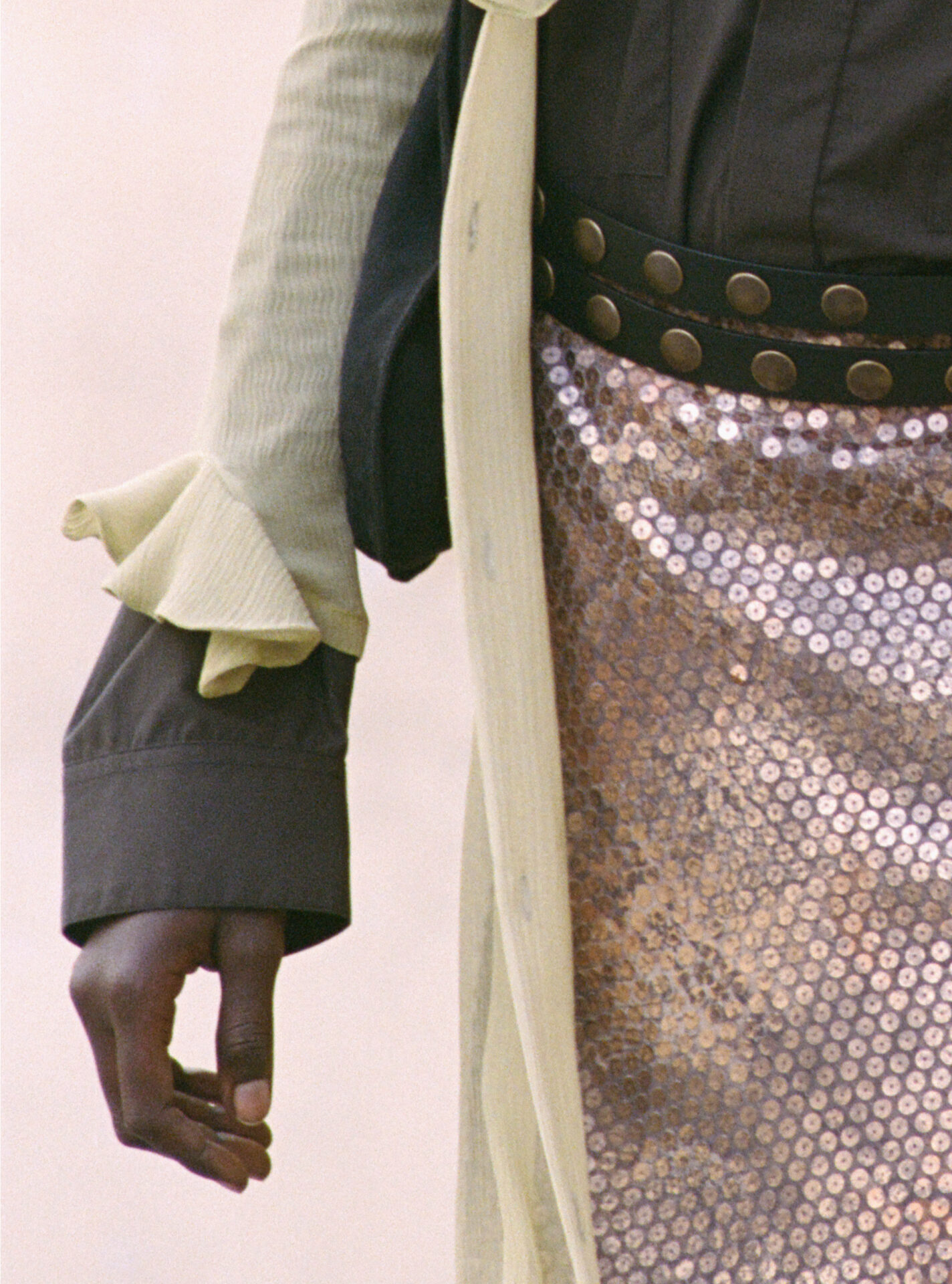 MNZ - Image 35 of 64