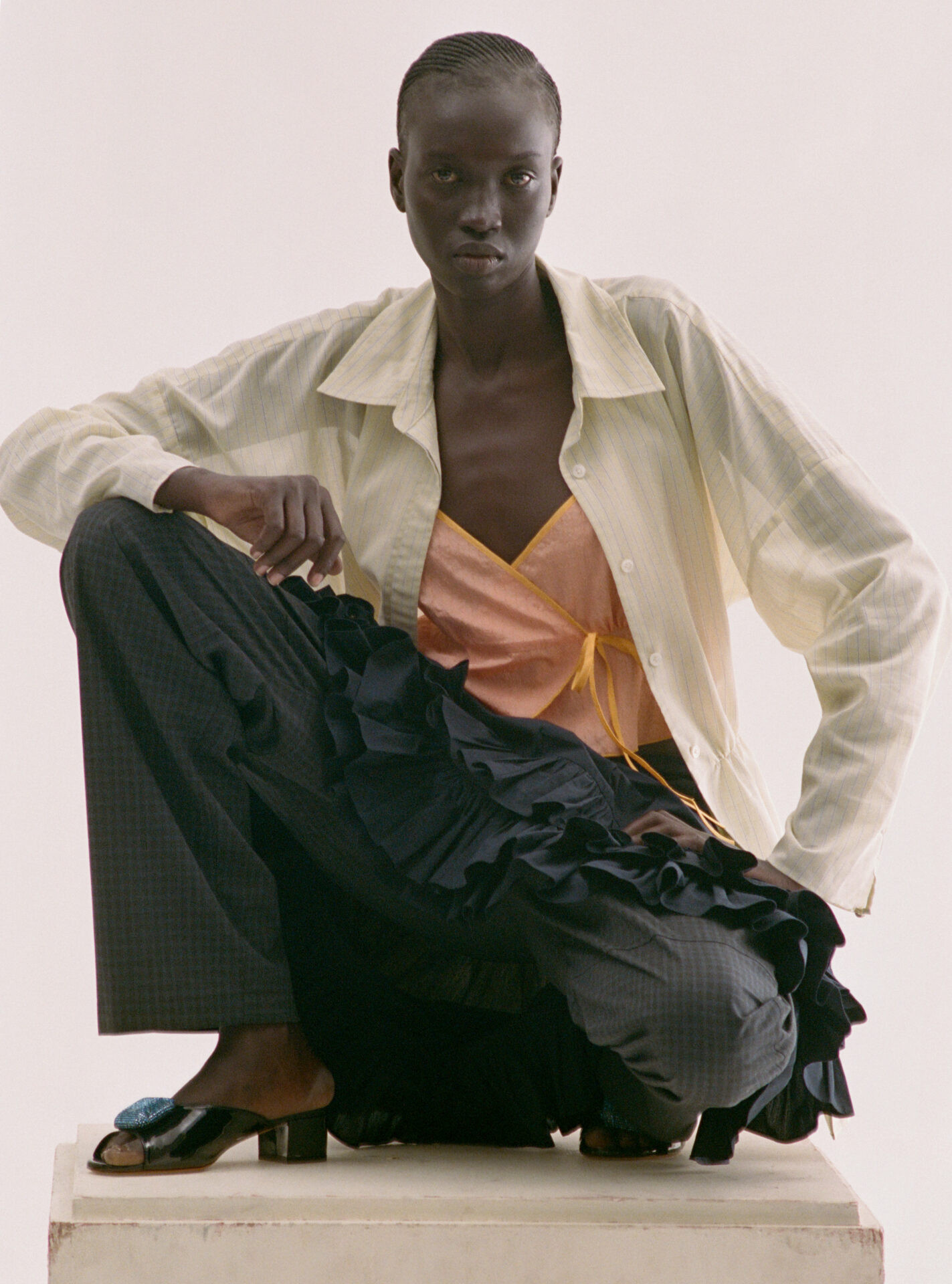 MNZ - Image 28 of 64