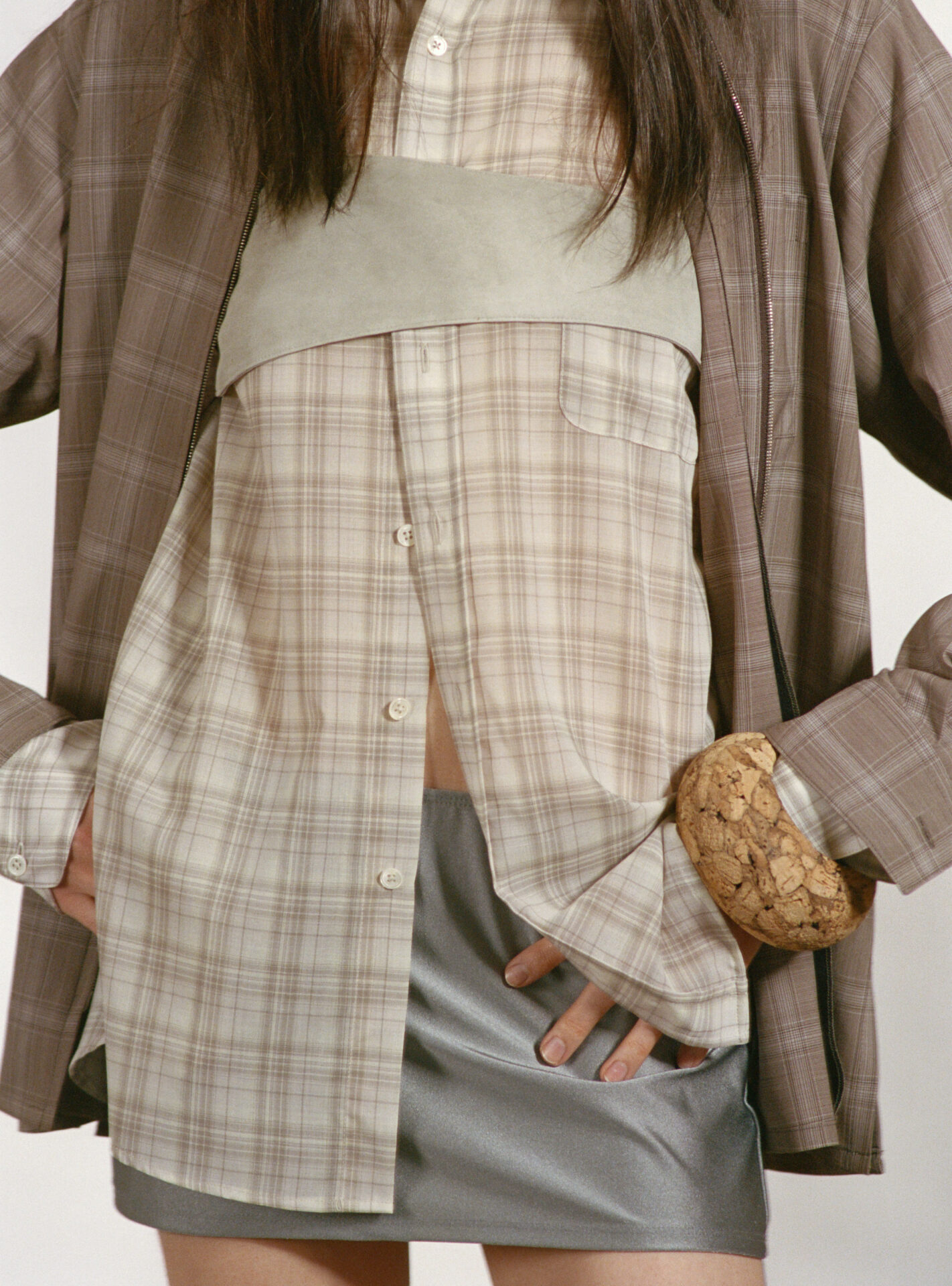 MNZ - Image 23 of 64