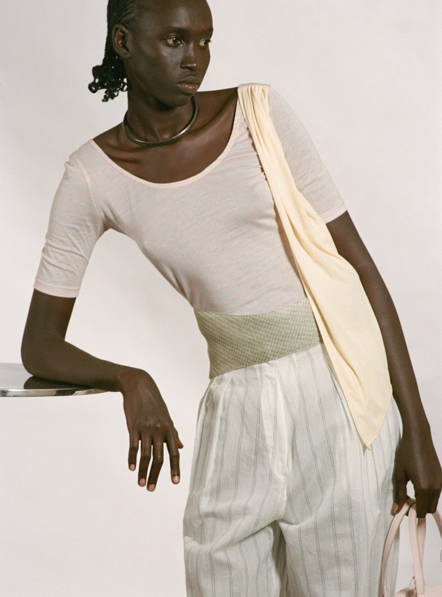 MNZ - Image 17 of 64