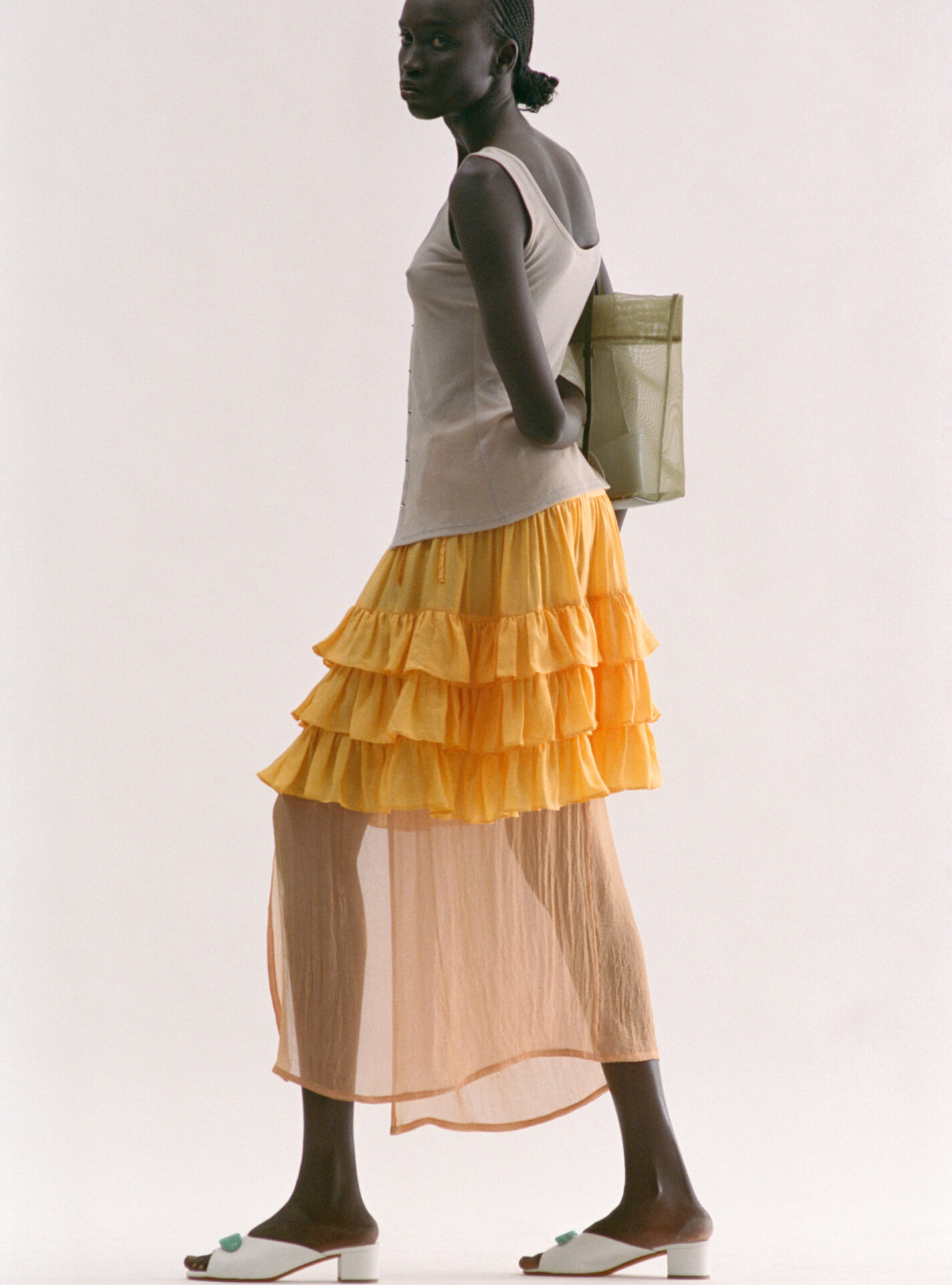 MNZ - Image 44 of 64