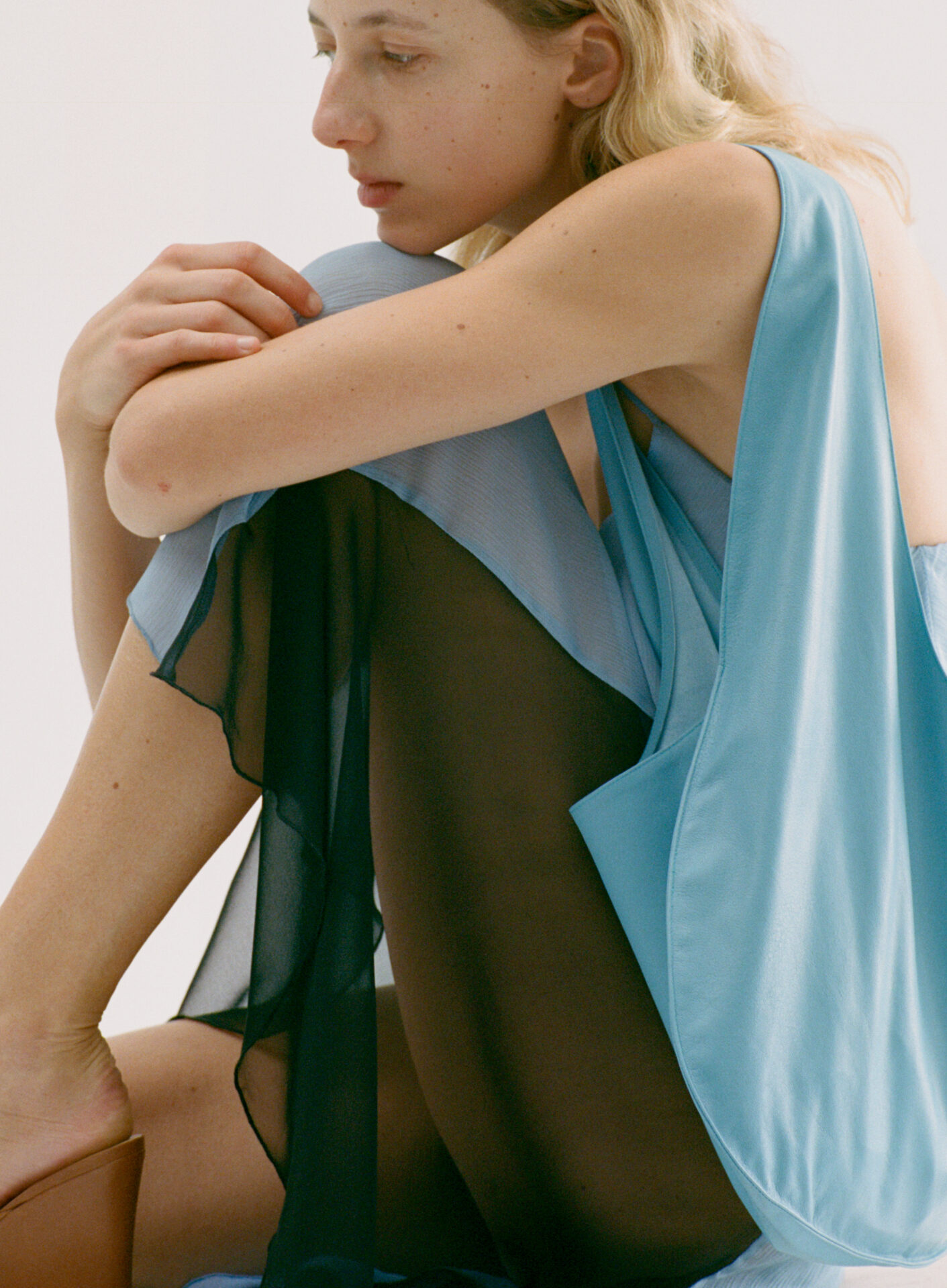 MNZ - Image 53 of 64