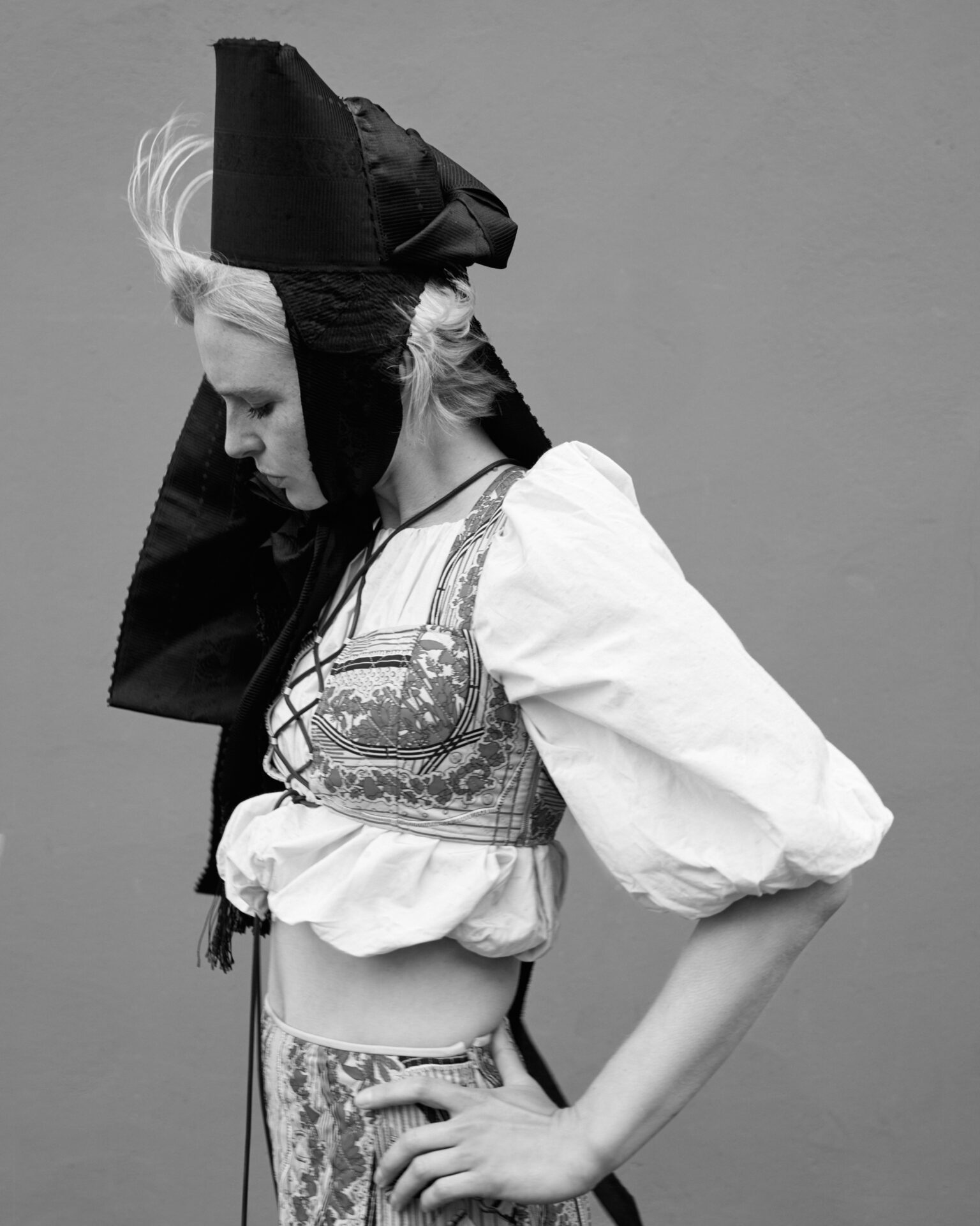 Tmag – Luna Conte - Image 7 of 16