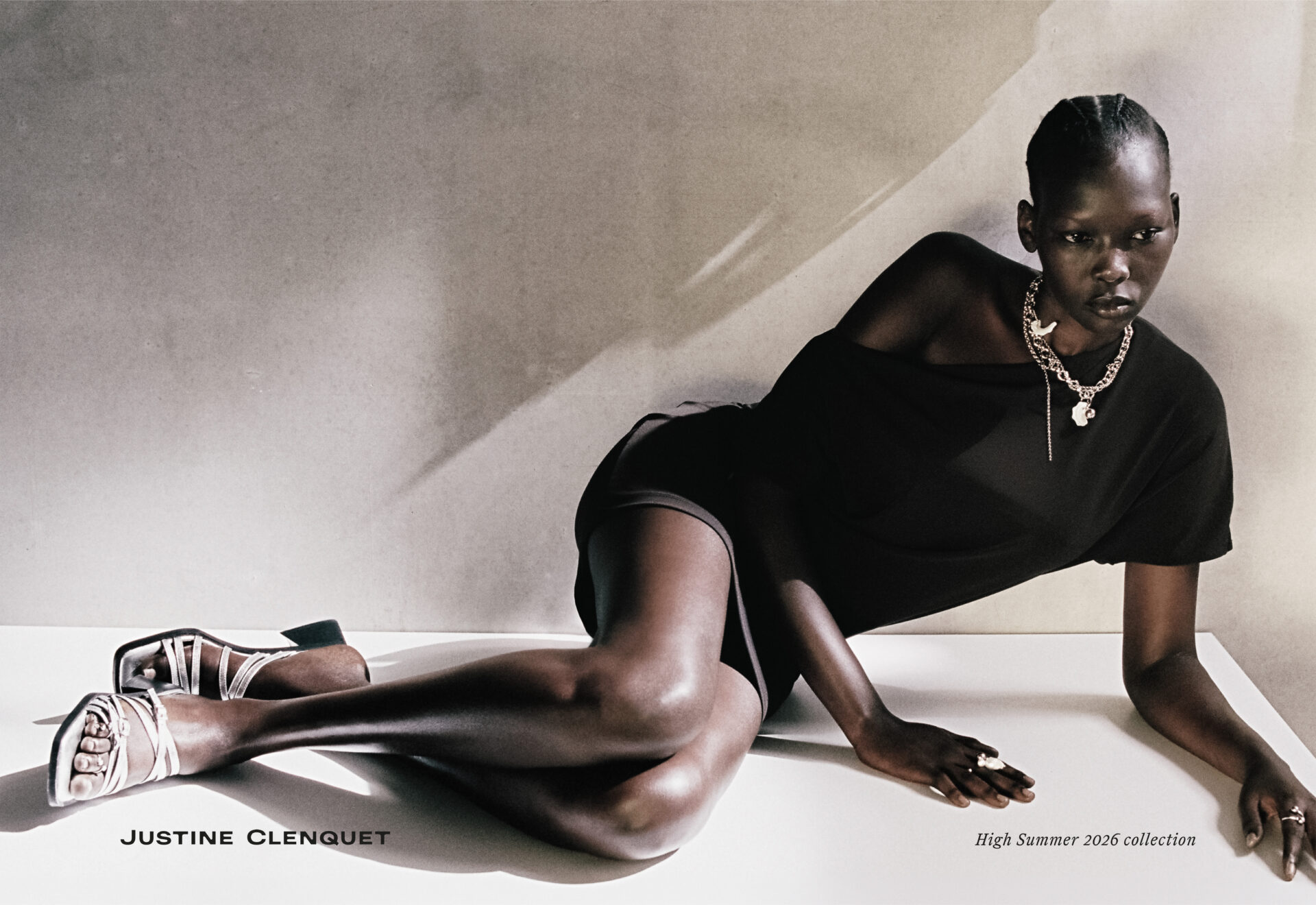 Justine Clenquet Laura Marie Cielpik - Image 3 of 15